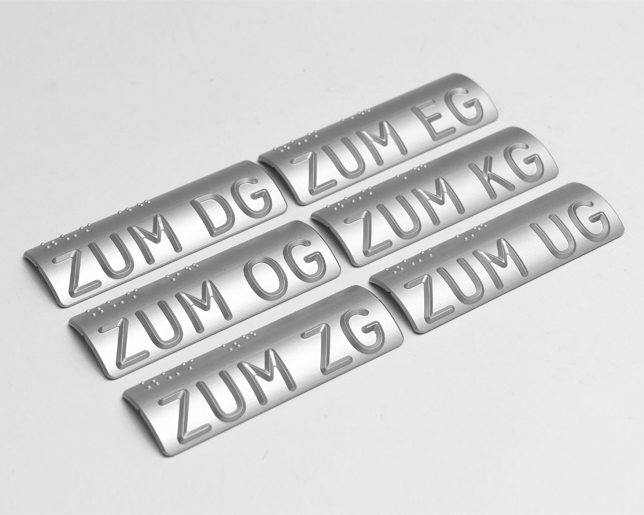 Handlaufschild rund Ø 40mm Aluminium silber eloxiert gefräst nach DIN32986